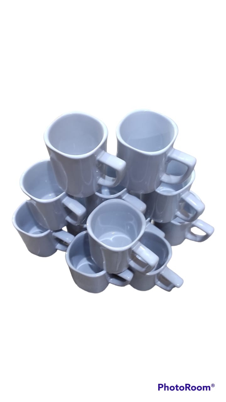 tasse-en-ceramique-12-pieces.jpg